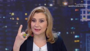 foto di Serena Bortone a La vita in diretta del 12 aprile