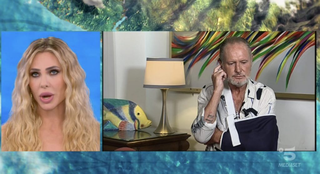 Chi Si E Ritirato Dall'isola Dei Famosi