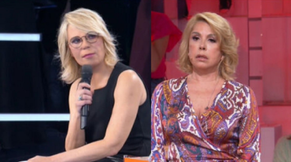 Foto Maria De Filippi Zittisce Anna Pettinelli