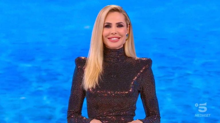 Ilary Blasi Ultima Puntata Isola Dei Famosi