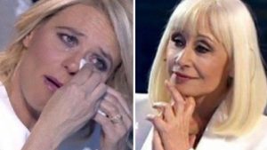 Foto Maria De Filippi Raffaella Carrà morte