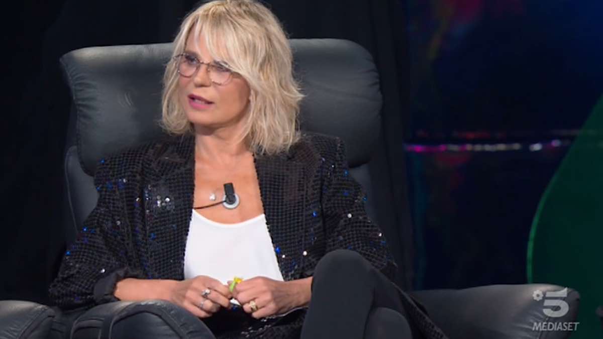 Tu sì vales 2022, retroscena: “Mediaset per Maria De Filippi fa…” - LaNostraTv