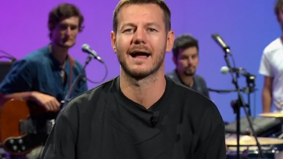 foto Alessandro Cattelan la vita in diretta