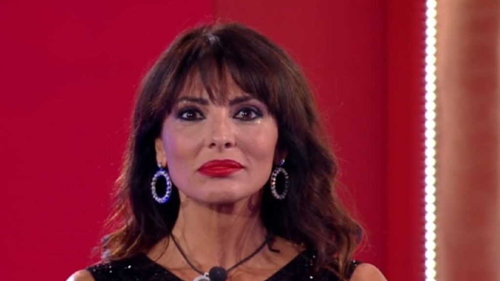 Miriana Trevisan in lacrime Miriana Trevisan in lacrime
