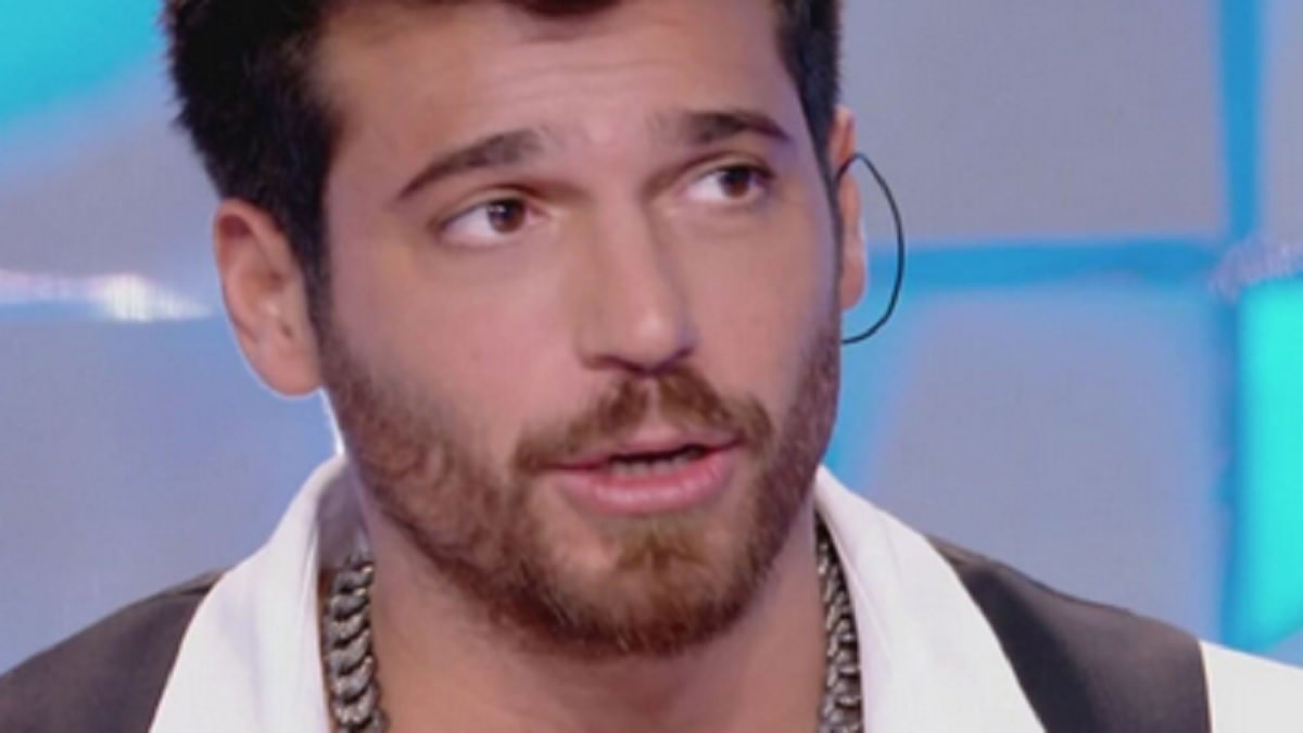 Foto Can Yaman Sanremo 2022