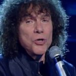 Riccardo Cocciante gela Milly Carlucci: “Non sarò concorrente di Canzonissima”