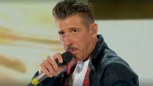 Foto Francesco Gabbani ci vuole un fiore