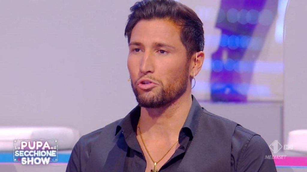 Isola dei Famosi, spuntano 5 nuovi naufraghi c’è anche Gianmarco Onestini LaNostraTv Isola dei Famosi, spuntano 5 nuovi naufraghi c’è anche Gianmarco Onestini LaNostraTv