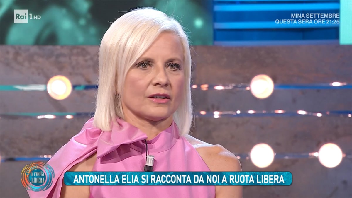 foto Antonella Elia a Da noi a ruota libera