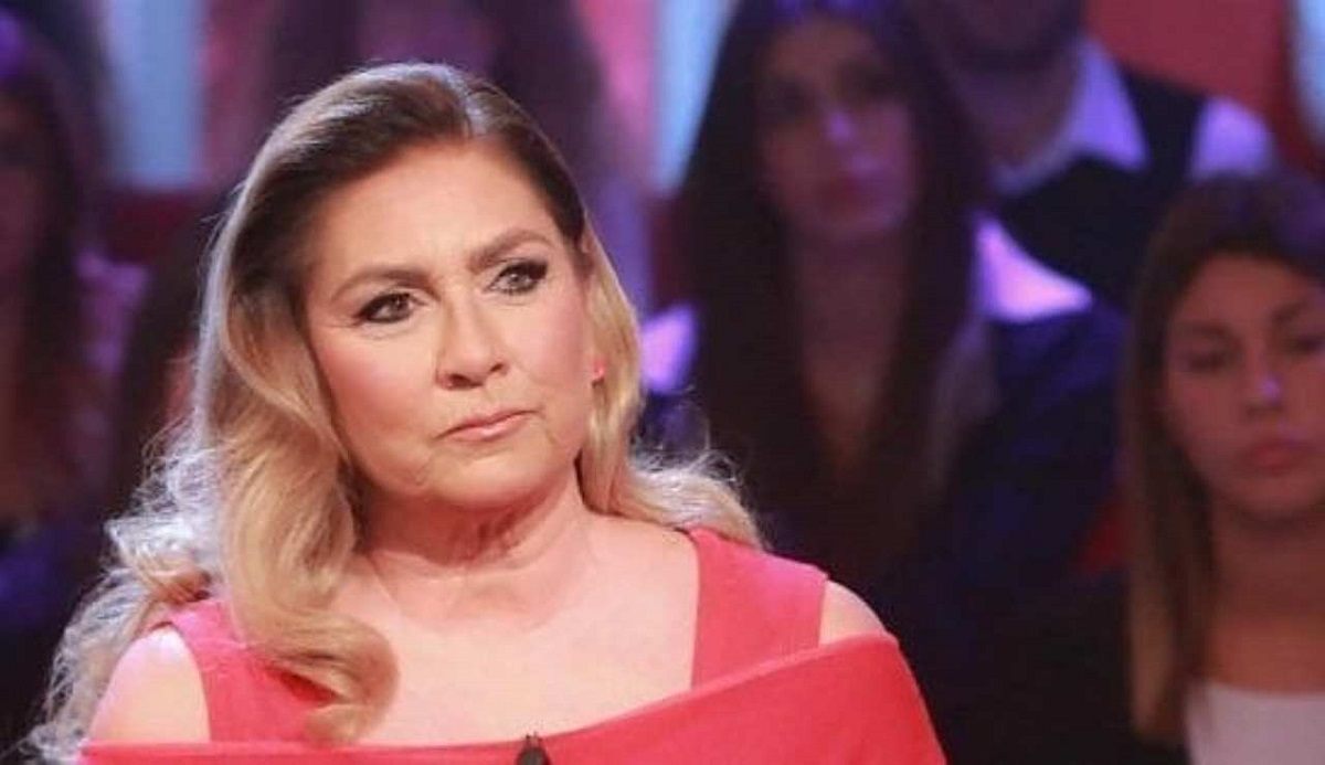 Foto Romina Power Buddismo