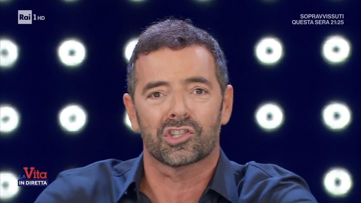 foto Alberto Matano La vita in diretta gaffe