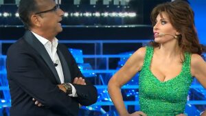 foto Carlo Conti ed Alessandra Mussolini a Tale e Quale Show