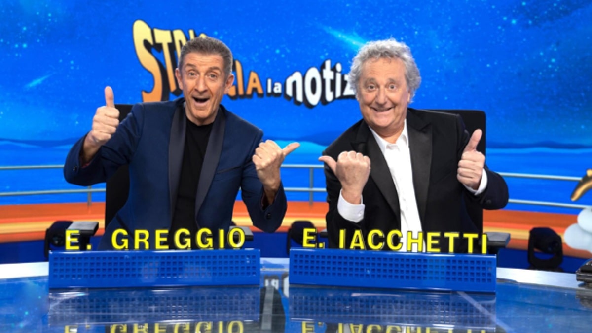 Foto Ezio Greggio Enzo Iacchetti Striscia La Notizia