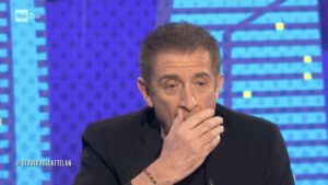 foto ezio greggio stasera c'è cattelan rai2