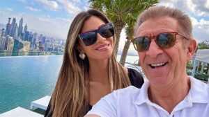 foto Ezio Greggio con la fidanzata Romina Pierdomenico