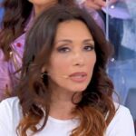 Uomini e Donne, Desdemona chiarisce: “Perché ho denunciato Gianni Sperti”