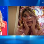 Barbara d’Urso e Mara Venier, volano insulti dall’account Mediaset: è caos