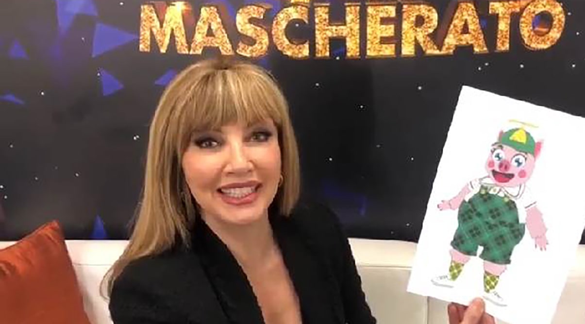 foto Milly Carlucci Porcellino Il cantante mascherato