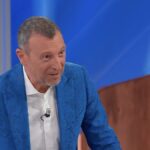 Affari Tuoi è finito: brutta sorpresa per Rai1 senza Amadeus, Striscia esulta
