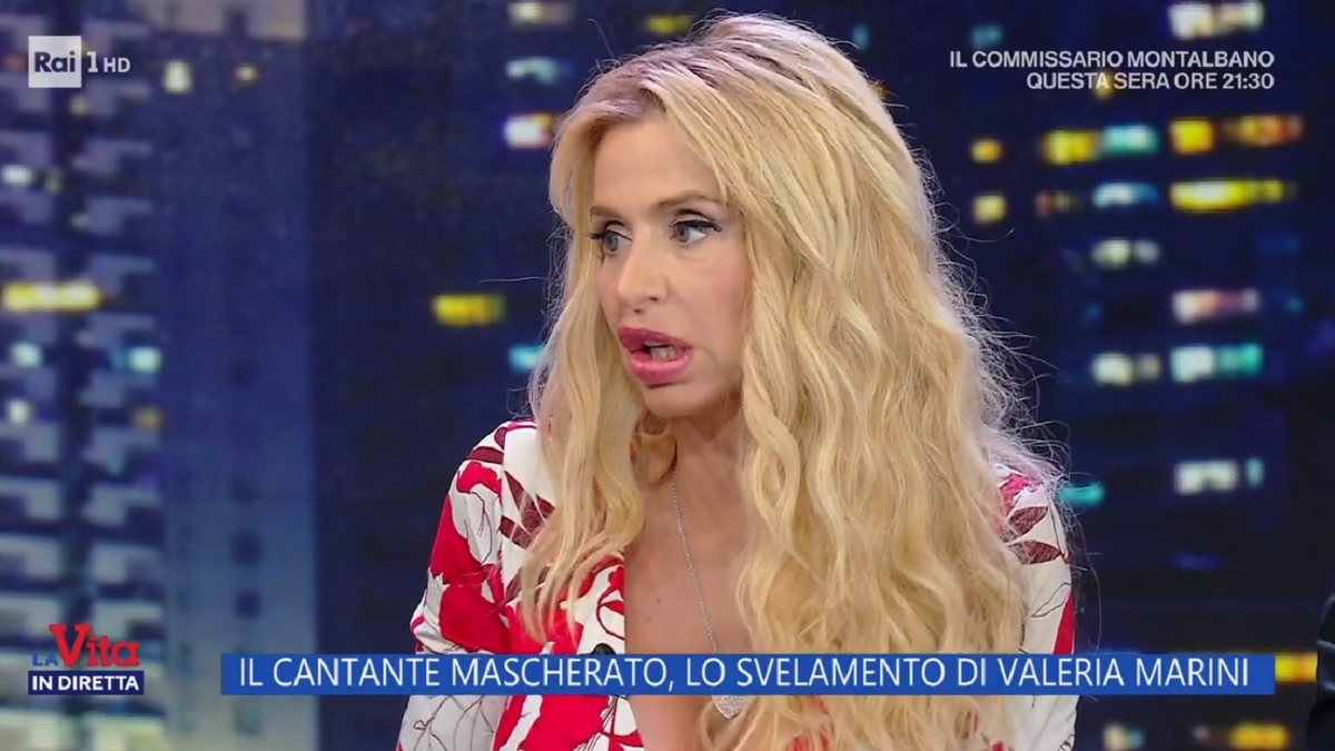 foto Valeria Marini vid 17 aprile