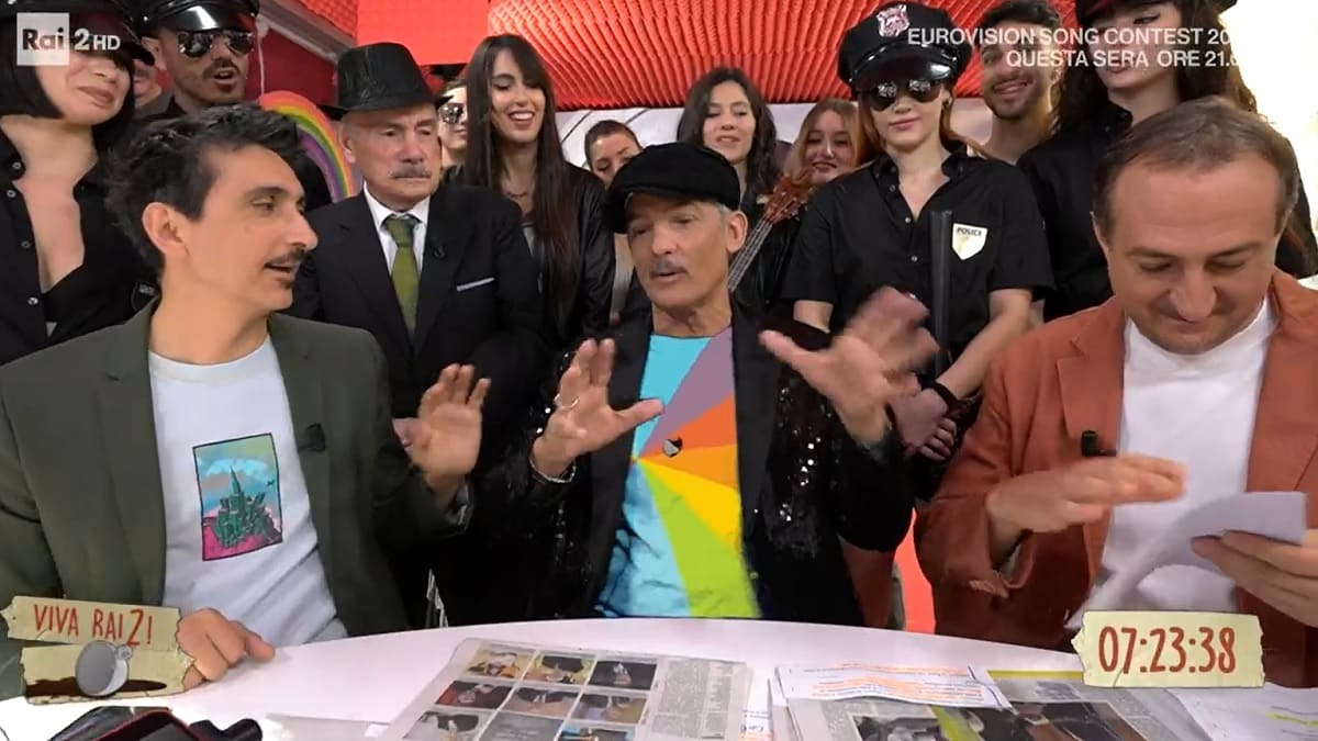 foto Fiorello oggi Viva Rai2