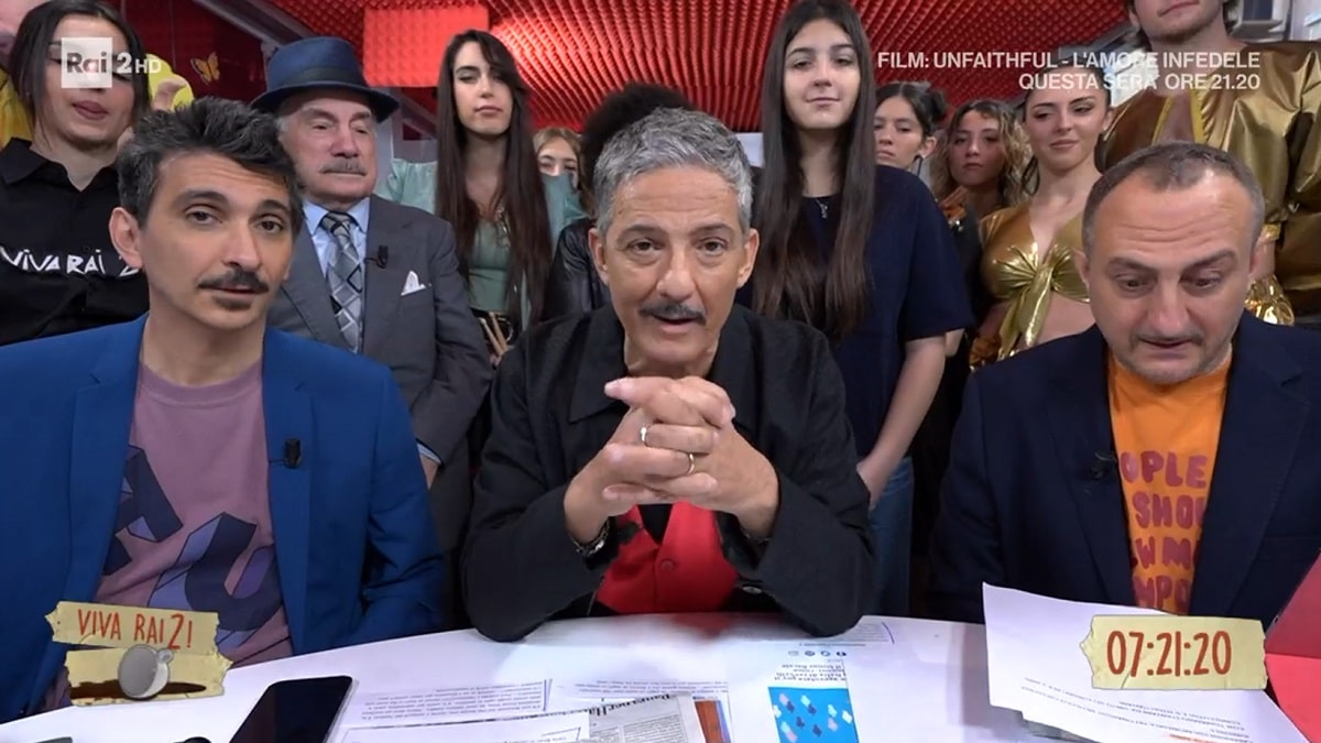 foto viva rai2 fiorello