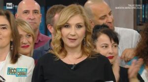 foto Serena Bortone chiusura Oggi è un altro giorno