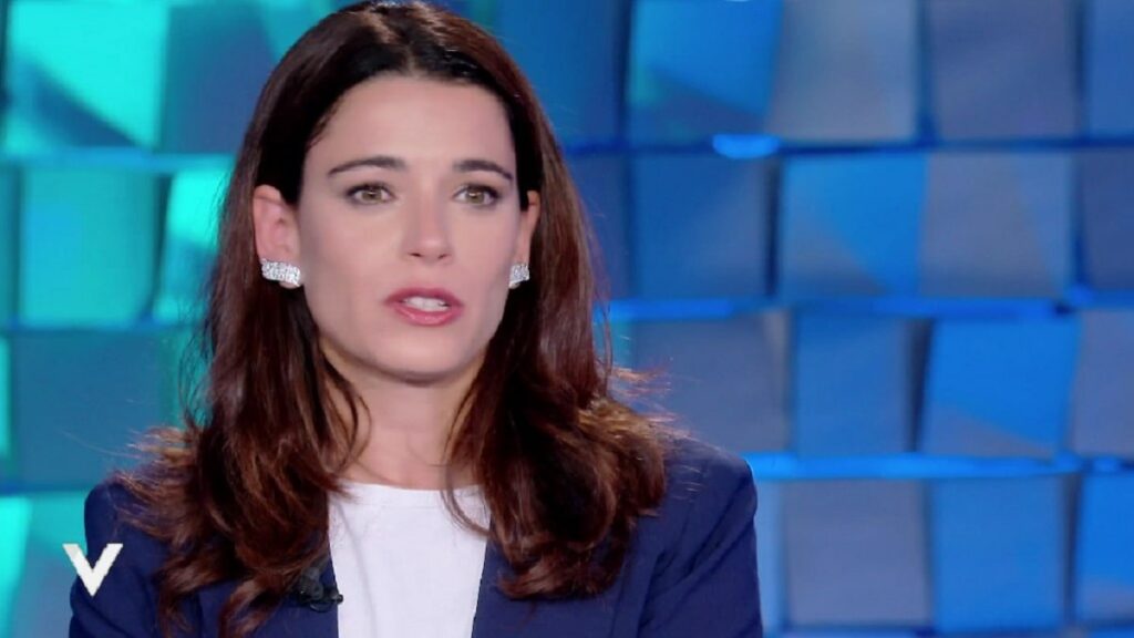 Verissimo un'irruzione lascia senza parole l'attrice di Maria Corleone