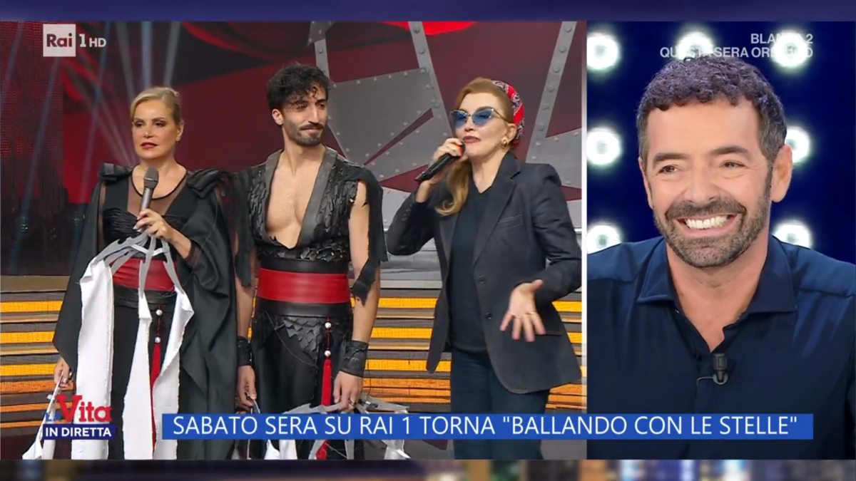 foto di alberto matano, milly carlucci, simona ventura e samuel peron