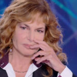 Giuliana De Sio shock: “Terrorizzata dall’invecchiamento”, addio alle scene?