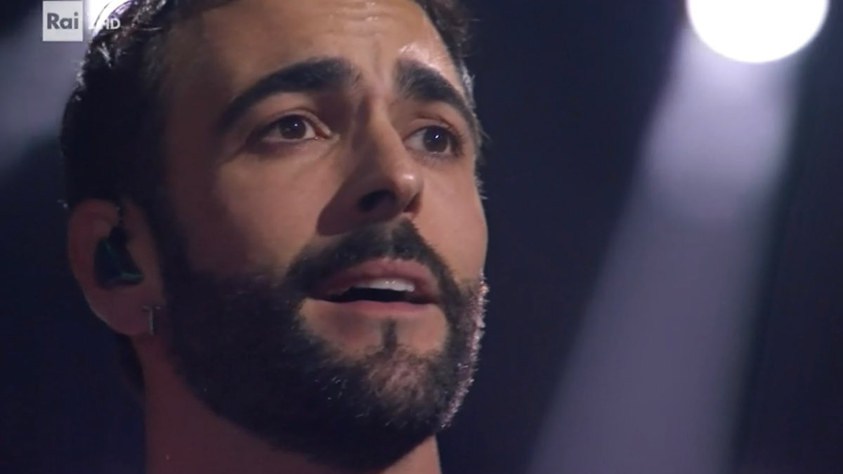 Foto Marco Mengoni commozione