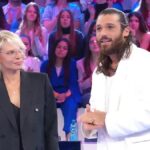 Can Yaman è stato arrestato. Salta la sua ospitata a C’è posta per te?