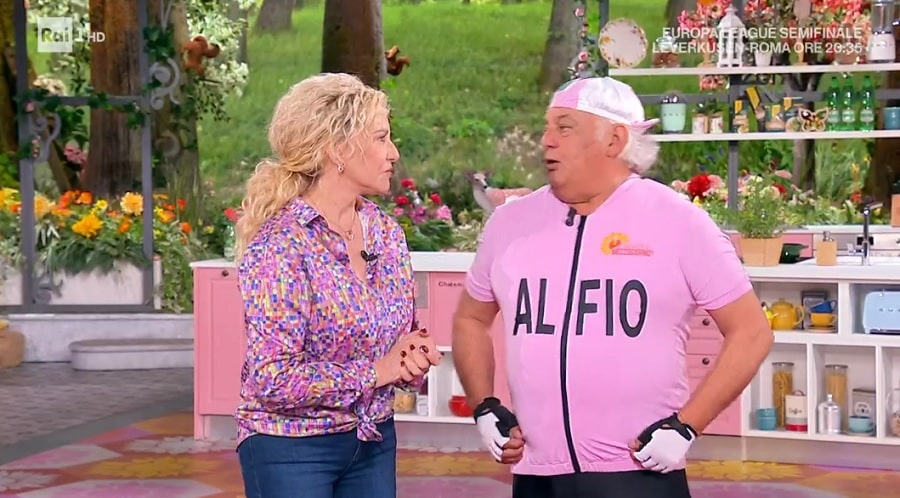 foto Antonella Clerici e Alfio, maglia rosa