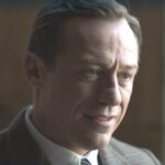 Stefano Accorsi chiude le polemiche su Marconi: “Era contrario alla guerra”
