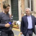 Striscia La Notizia, tapiro a Enrico Mentana dopo le polemiche con Lilli Gruber