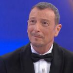 Amadeus su The Cage non è ottimista: “Sono contro tutti, farò il 3% di share”