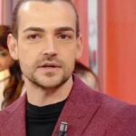 Valerio Scanu vuole chiarire con Maria De Filippi: “Sono stato mal consigliato”