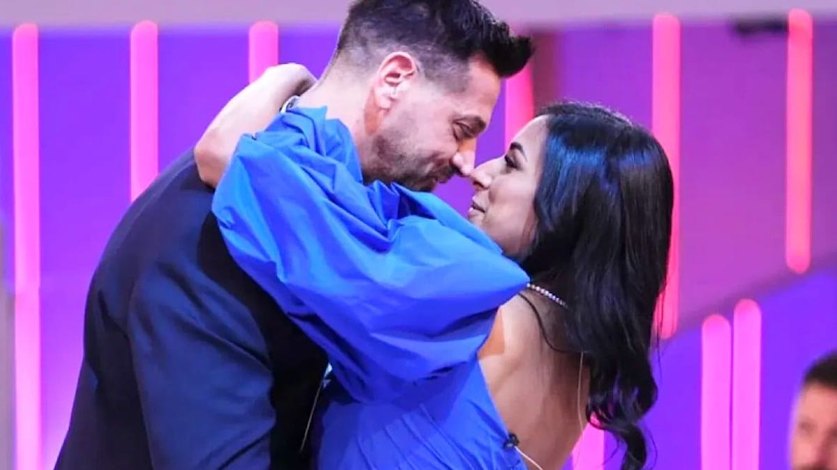 Foto Cristiano e Asmaa di Uomini e Donne