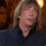 Enzo Paolo Turchi svela: “Ho odiato i miei genitori, ma ora gli chiederei scusa”