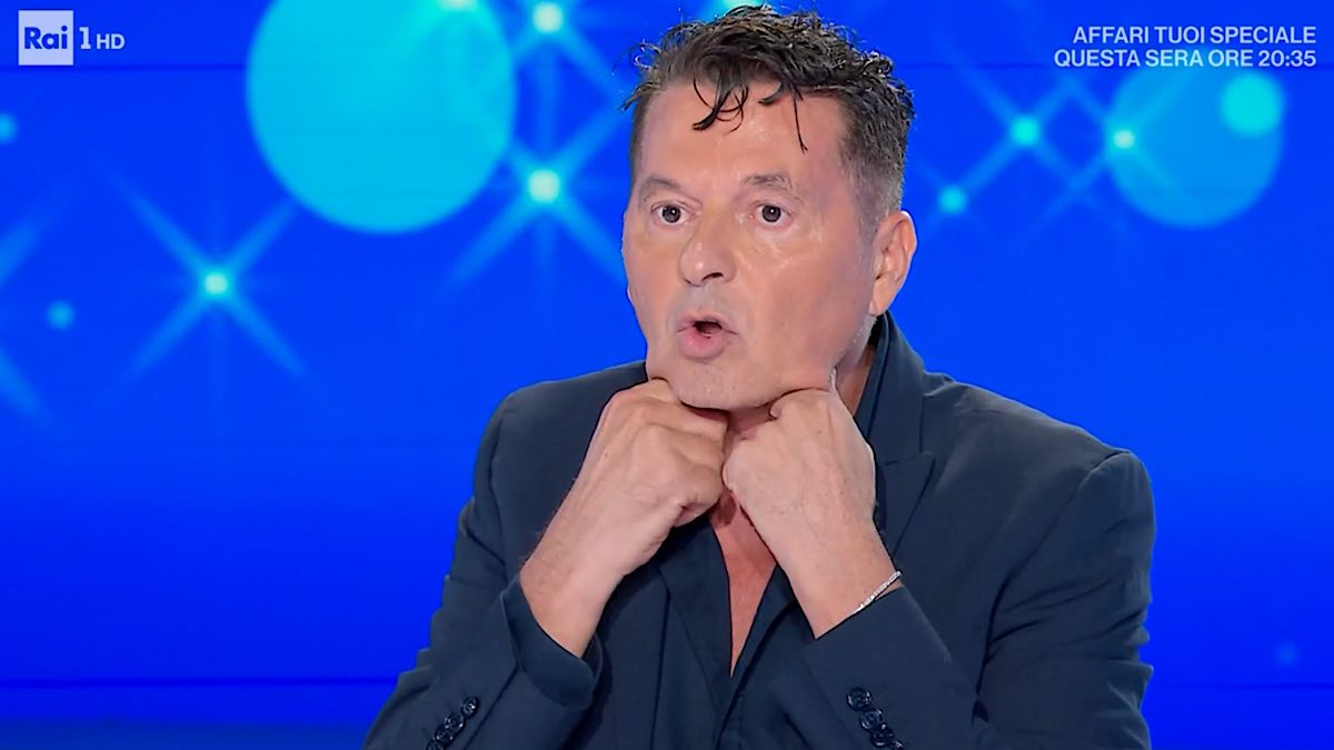 Foto Teo Mammucari a Domenica In 2025