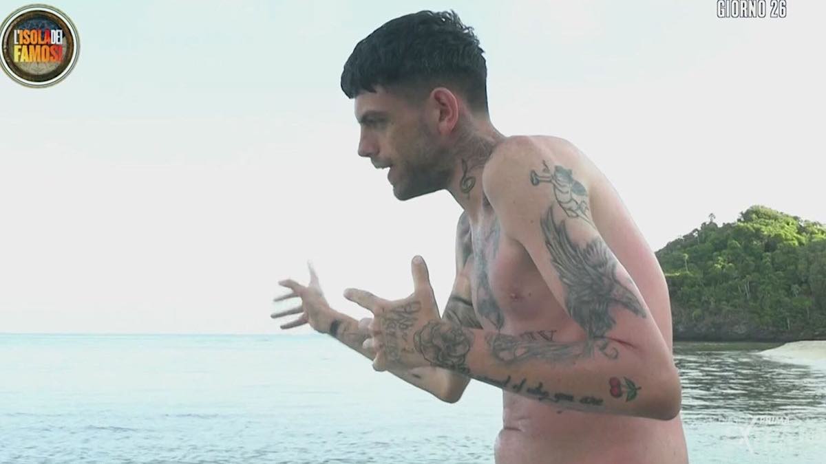 Foto Jey Lillo all’Isola dei Famosi