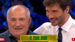 Foto Stefano De Martino puntata preferita