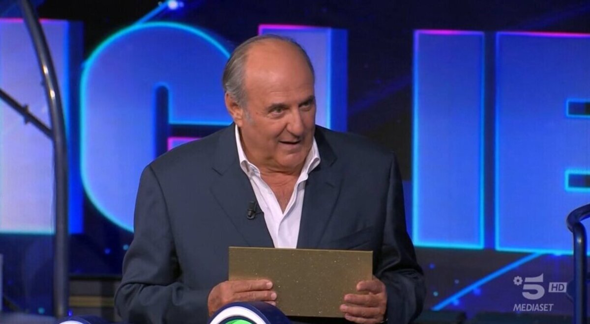 foto gerry scotti 15luglio