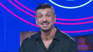 foto Matteo Azzali polemica