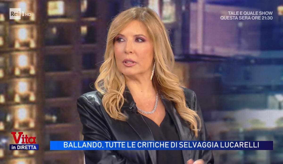 foto selvaggia lucarelli 31ottobre