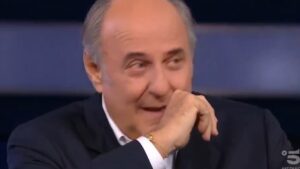 Foto Gerry Scotti commozione Canale5