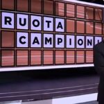 Gerry Scotti corre un rischio con La Ruota della Fortuna e La Ruota dei Campioni?