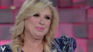 Foto Tina Cipollari Verissimo 2025