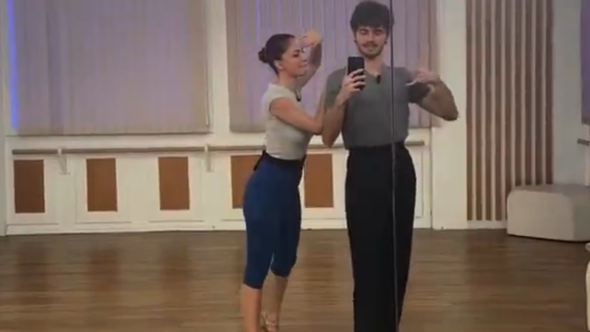 foto andrea delogu nikita ballando