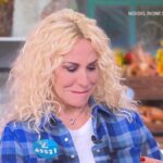 E’ sempre mezzogiorno, Antonella Clerici travolta dall’emozione: “Mi commuovo”